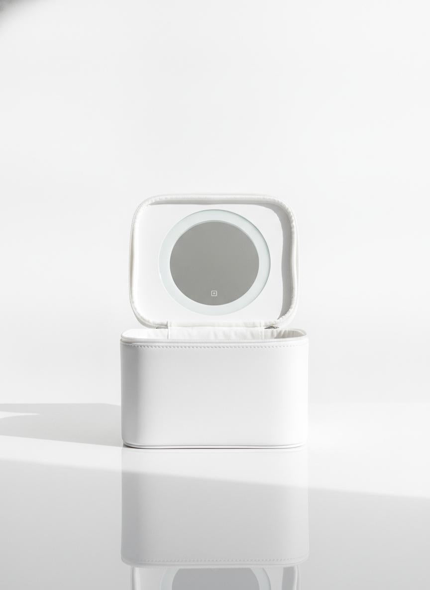 White – LED Makeup Bag